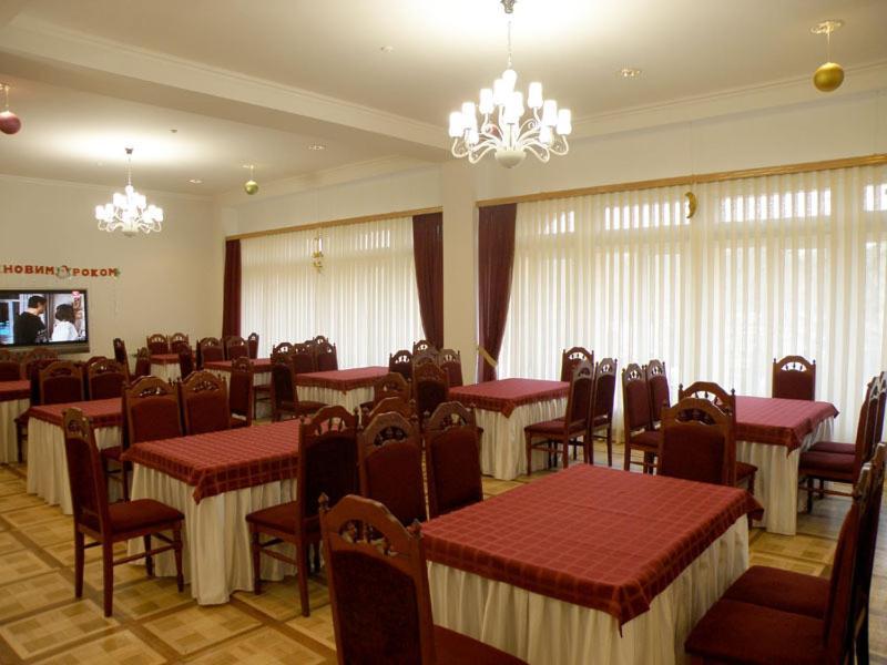 Viktoria Hotel Odesa Exterior foto